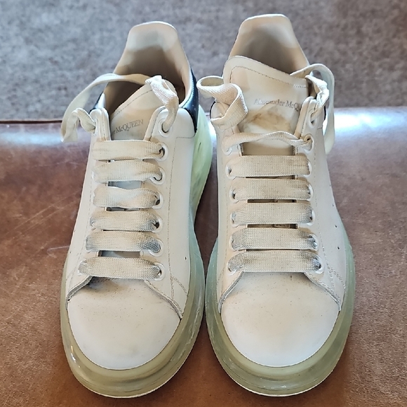 Alexander McQueen White Sneakers with Translucent Pale Green Platform - Picture 4 of 6